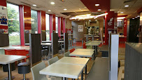 Atmosphère du Restaurant KFC Lilles Lezennes - n°16