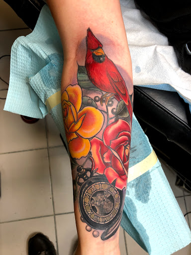 Tattoo Shop «Custom Concepts Tattoo and Design», reviews and photos, 1 Harbor Blvd, Destin, FL 32541, USA