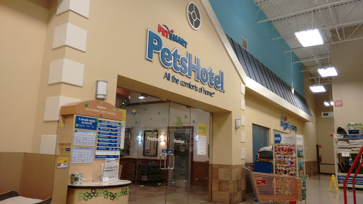 Pet Supply Store «PetSmart», reviews and photos, 1225 Industrial Rd, San Carlos, CA 94070, USA