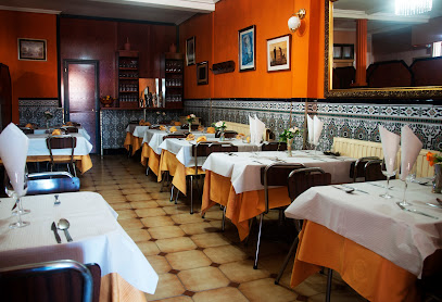 Bar Rest. Las Hermanas Casa Rufo - C. Río Guadarrama, 14, 45510 Fuensalida, Toledo, Spain