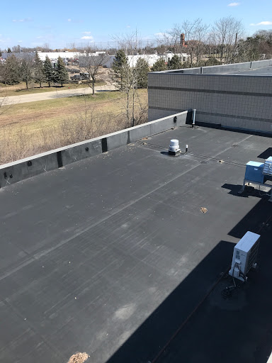 Roofing Contractor «Weather Guard Roofing», reviews and photos, 15040 Melrose, Livonia, MI 48154, USA