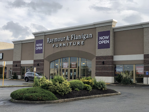 Raymour & Flanigan Furniture and Mattress Store, 895 E Gate Blvd, Garden City, NY 11530, USA, 