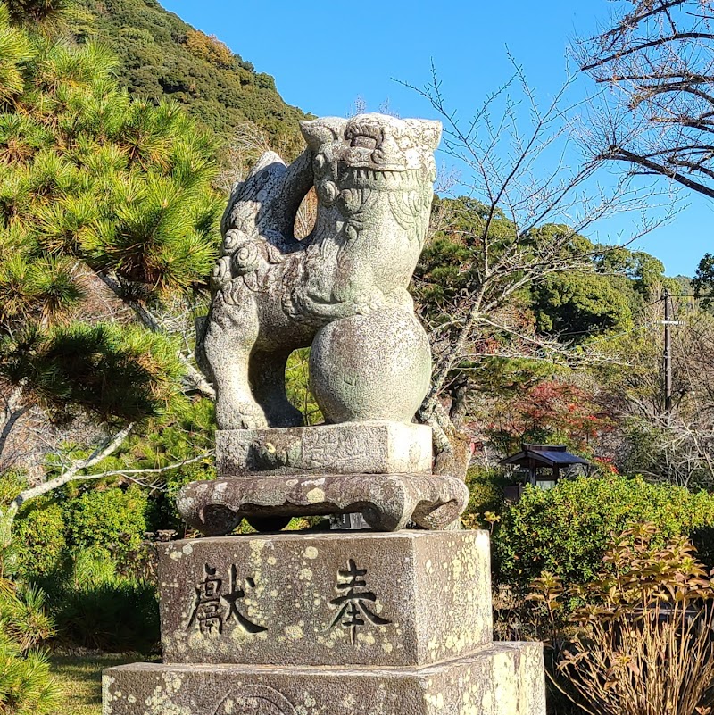 吉香神社 一の鳥居