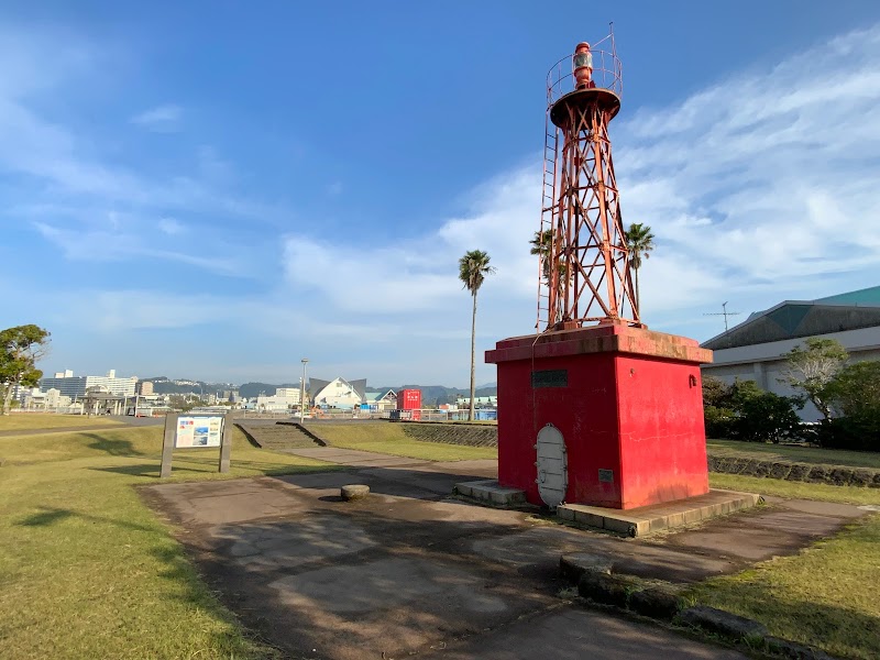 鹿児島旧港北防波堤灯台
