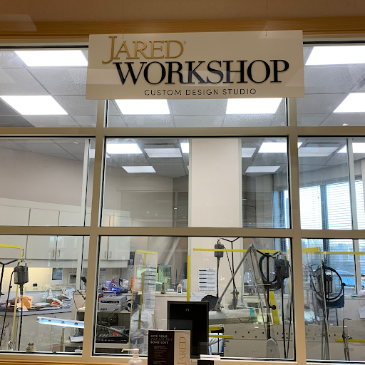 Jewelry Store «Jared The Galleria of Jewelry», reviews and photos, 150 New Moriches Rd, Lake Grove, NY 11755, USA