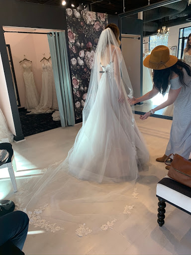 Bridal Shop «Swoon...a bridal salon», reviews and photos, 530 W Plumb Ln, Reno, NV 89509, USA