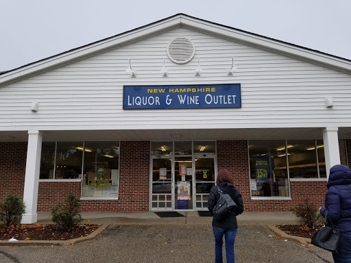 NH Liquor & Wine Outlet, 234 White Mountain Hwy, Conway, NH 03818, USA, 
