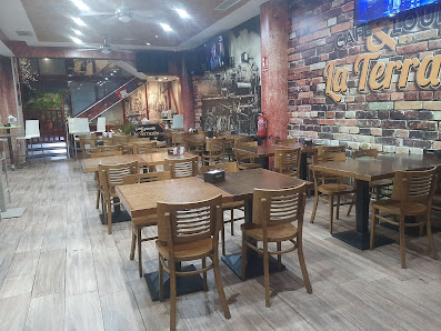 LA TERRAZITA CAFÉ&LOUNGE C. el Quijote, Local 1, 45217 Ugena, Toledo, España