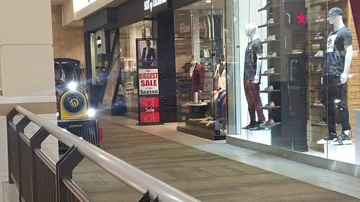 Shopping Mall «Galleria at Tyler», reviews and photos, 1299 Tyler St, Riverside, CA 92503, USA