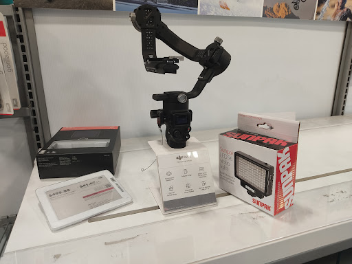 Best Buy image