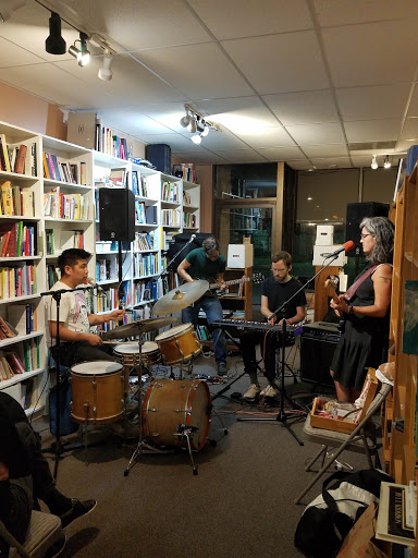 Used Book Store «The Battery Books & Music», reviews and photos, 26 S Los Robles Ave, Pasadena, CA 91101, USA