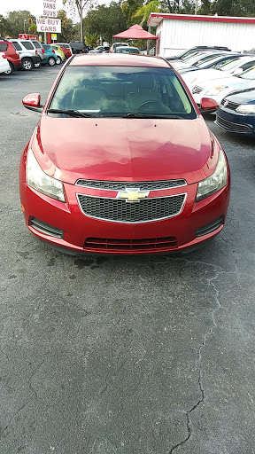 Used Car Dealer «Donny Mills Auto Sales», reviews and photos, 450 E Bay Dr, Largo, FL 33770, USA