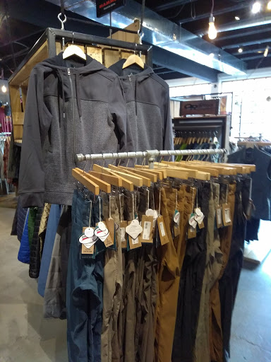 Outdoor Sports Store «River Rock Outfitter», reviews and photos, 915 Sophia St, Fredericksburg, VA 22401, USA