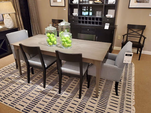 Furniture Store «Ethan Allen», reviews and photos, 2817 W Anderson Ln, Austin, TX 78757, USA