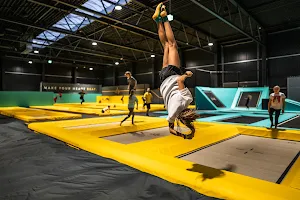 Jump World One Trampolinpark Wiener Prater image