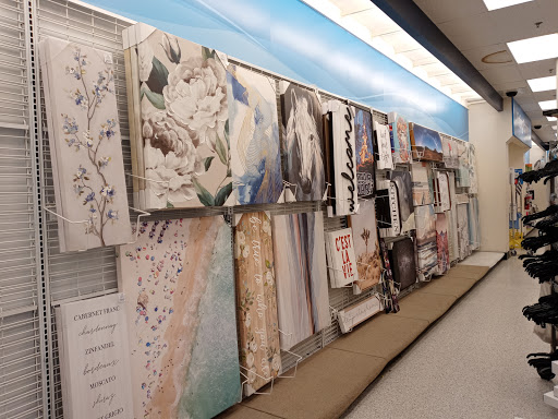 Shopping Mall «Westview Shopping Center», reviews and photos, 5748 Baltimore National Pike, Catonsville, MD 21228, USA