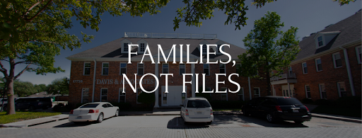 Immigration Attorney «Davis & Associates», reviews and photos