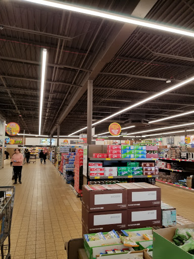 Supermarket «ALDI», reviews and photos, 799 Summit St, Elgin, IL 60120, USA