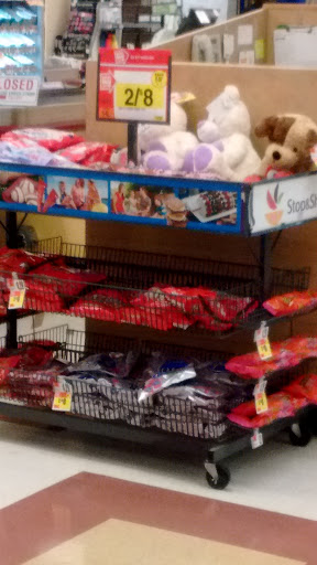 Supermarket «Super Stop & Shop», reviews and photos, 380 W Pleasantview Ave, Hackensack, NJ 07601, USA