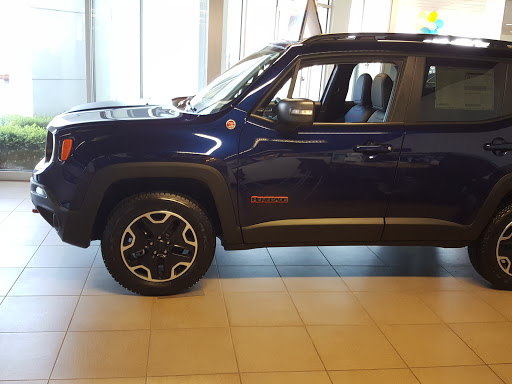 Car Dealer «Snethkamp Chrysler Dodge Jeep Ram», reviews and photos, 11600 Telegraph Rd, Redford Charter Twp, MI 48239, USA