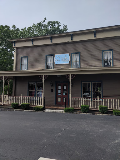 Bridal Shop «La Blanca Bridal Boutique», reviews and photos, 8080 Columbia Rd, Olmsted Falls, OH 44138, USA