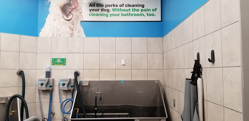 Pet Supply Store «Pet Supplies Plus», reviews and photos, 2250 N Rock Rd Ste. 110, Wichita, KS 67226, USA