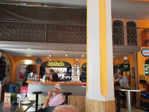 Cafe Bar Sahara - C. el Chaparil, 5, 29780 Nerja, Málaga