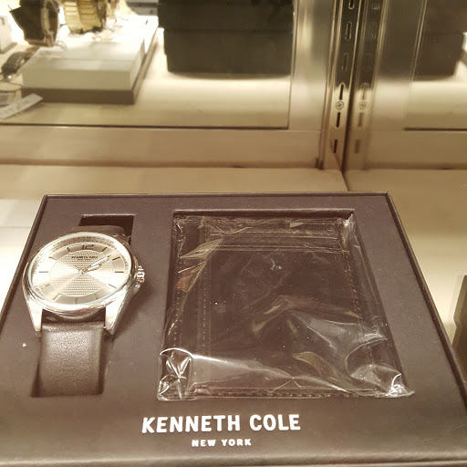 Shopping Mall «University Square», reviews and photos, 14060 Cedar Rd, Cleveland, OH 44118, USA