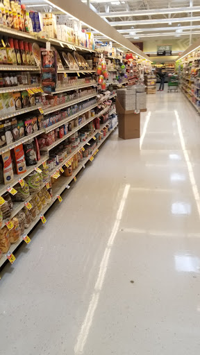 Grocery Store «Giant Food Stores», reviews and photos, 173 Holly Rd, Gilbertsville, PA 19525, USA