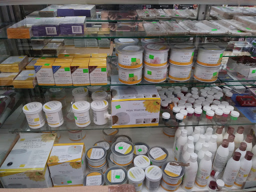 Cosmetics Store «Kay Beauty Supply», reviews and photos, 7746 Wyoming Ave, Dearborn, MI 48126, USA