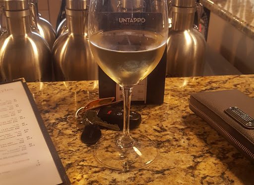 Wine Bar «WineStyles of West Des Moines», reviews and photos, 5515 Mills Civic Pkwy #120, West Des Moines, IA 50266, USA