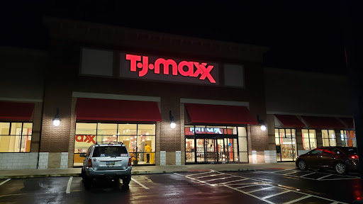 Shopping Mall «Town & Country Shopping Center», reviews and photos, 300 E Stroop Rd, Dayton, OH 45429, USA