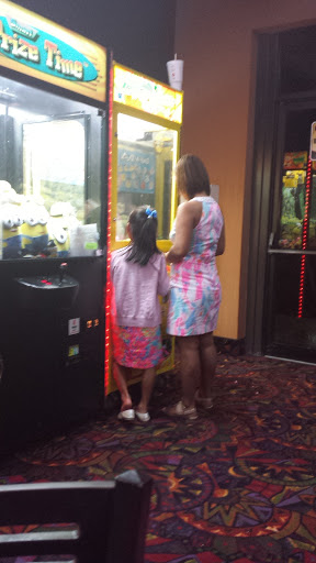 Movie Theater «Regal Cinemas Shadowood 16», reviews and photos, 9889 Glades Rd, Boca Raton, FL 33434, USA