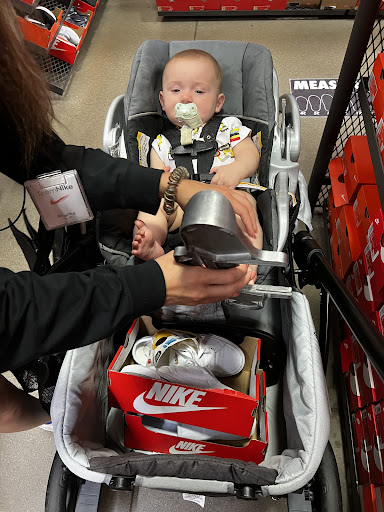 Clothing Store «Nike Factory Store», reviews and photos, 1475 N Burkhart Rd Suite C-200, Howell, MI 48855, USA