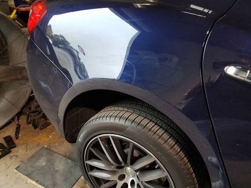 Auto Body Shop «Gene Perez Body Repairs», reviews and photos, 5131 W Hanna Ave, Tampa, FL 33634, USA