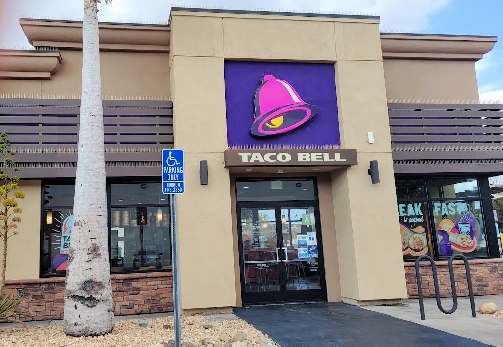 Taco Bell 91706