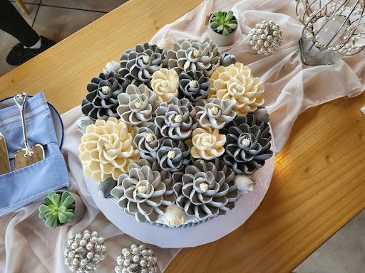 Bakery «White Flower Cake Shoppe», reviews and photos, 2101 Richmond Rd, Beachwood, OH 44122, USA