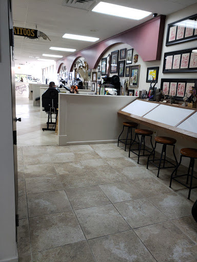 Tattoo Shop «Studio 13 Tattoo», reviews and photos, 416 W Coliseum Blvd, Fort Wayne, IN 46805, USA