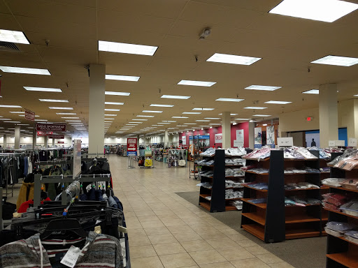Clothing Store «Burlington Coat Factory», reviews and photos, 833 Lancaster Dr NE, Salem, OR 97301, USA
