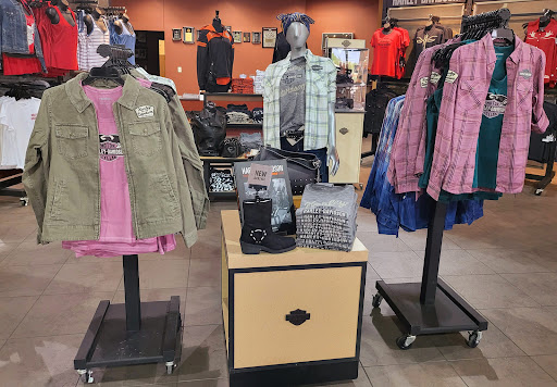 Motorcycle Dealer «Caliente Harley-Davidson», reviews and photos, 7230 NW Loop 410, San Antonio, TX 78245, USA