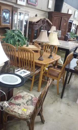 Thrift Store «Graceful Buys», reviews and photos, 418 E Northwest Hwy, Grapevine, TX 76051, USA