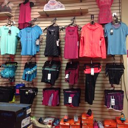 Shoe Store «Feet First», reviews and photos, 3401 W Bay to Bay Blvd, Tampa, FL 33629, USA