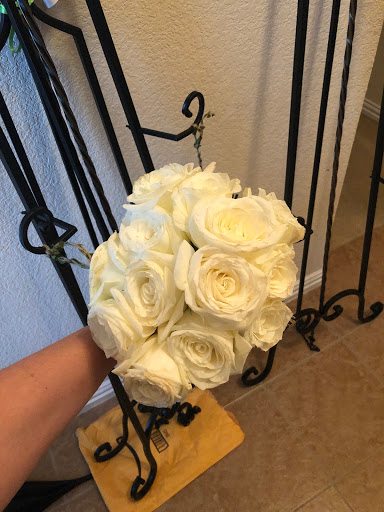 Florist «GlobalRose - Fresh Flowers and Roses at Wholesale Prices», reviews and photos, 7225 NW 25th St #217, Miami, FL 33122, USA
