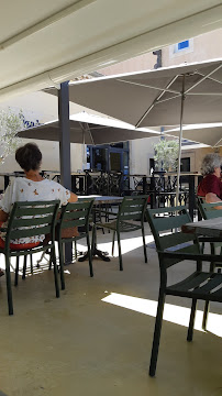 Atmosphère du Restaurant Le Bistrot pap’y J à Marseillan - n°5