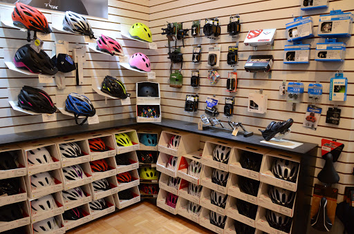 Bicycle Store «Hall Bicycle Company», reviews and photos, 419 2nd Ave SE, Cedar Rapids, IA 52401, USA