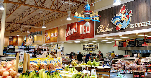 Grocery Store «Lowes Foods of Leland», reviews and photos, 1152 East Cutlar Crossing, Leland, NC 28451, USA