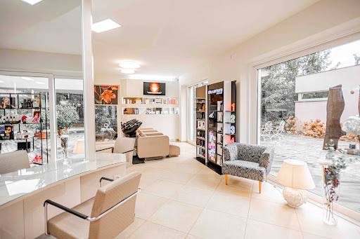 Michael & Hedy Kosmetik und Frisur In Ennsdorf
