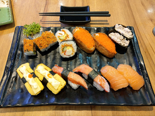 Sakae Sushi