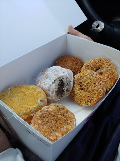 Donut Shop «Sesame Donuts Tigard», reviews and photos, 11945 SW Pacific Hwy, Tigard, OR 97223, USA