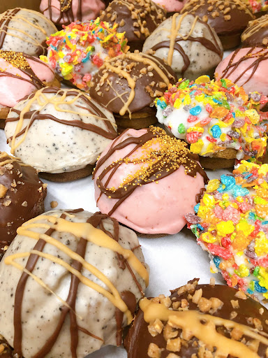 Donut Shop «Sssdude-Nutz», reviews and photos, 317 14th Ave SE, Minneapolis, MN 55414, USA